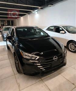 نيسان فيرسا